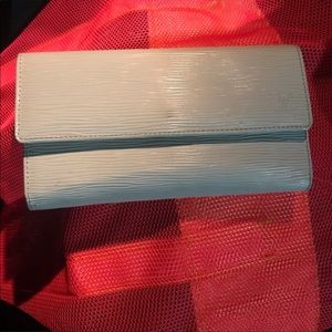 Louis Vuitton epic wallet